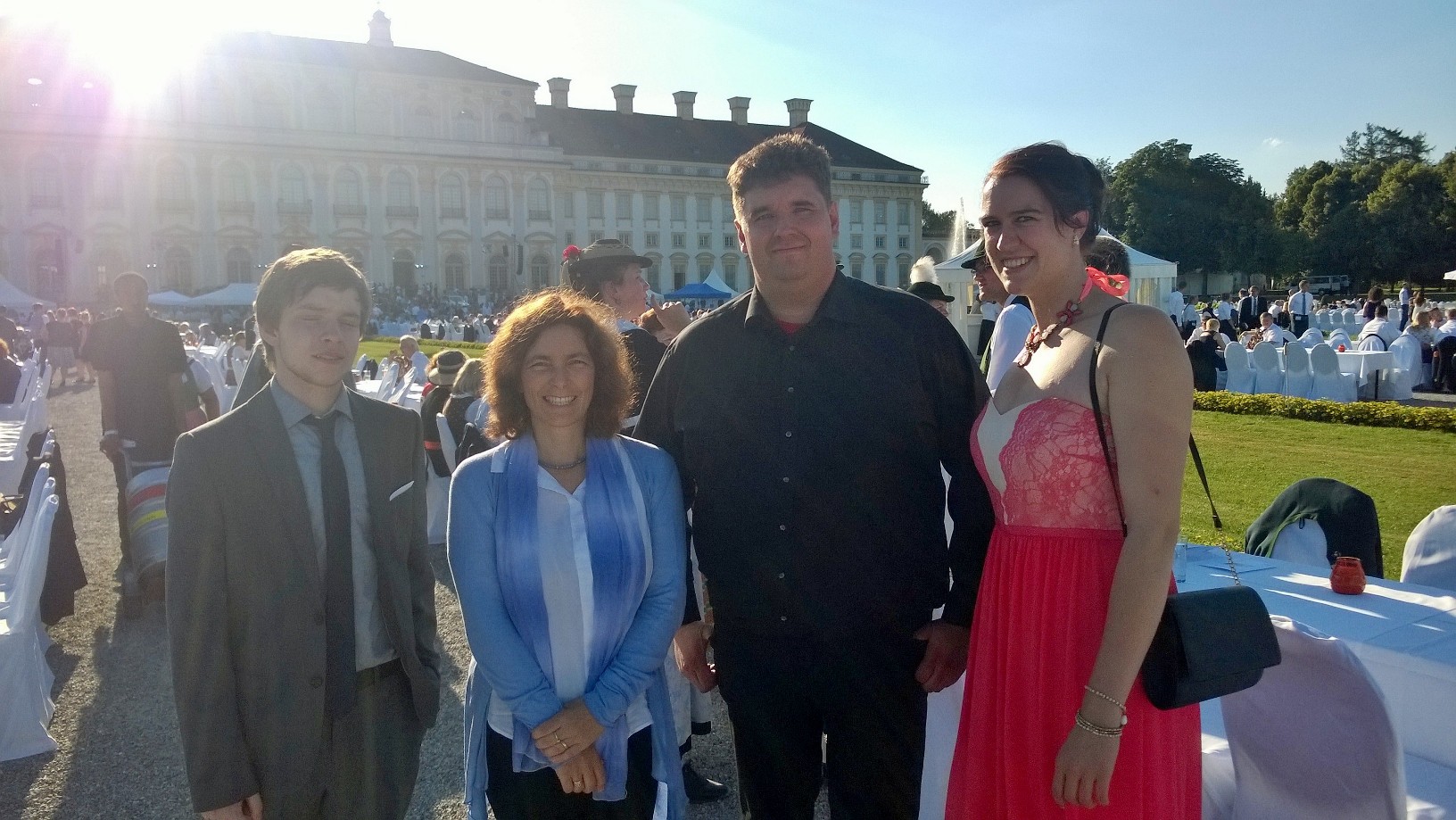 Kerstin Celina mit Michael Pagel und Jennifer Harde beim Sommerempfang des Bayerischen Landtags.