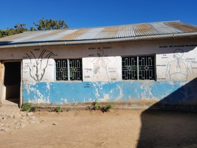 Schulgebäude in Ijinga.